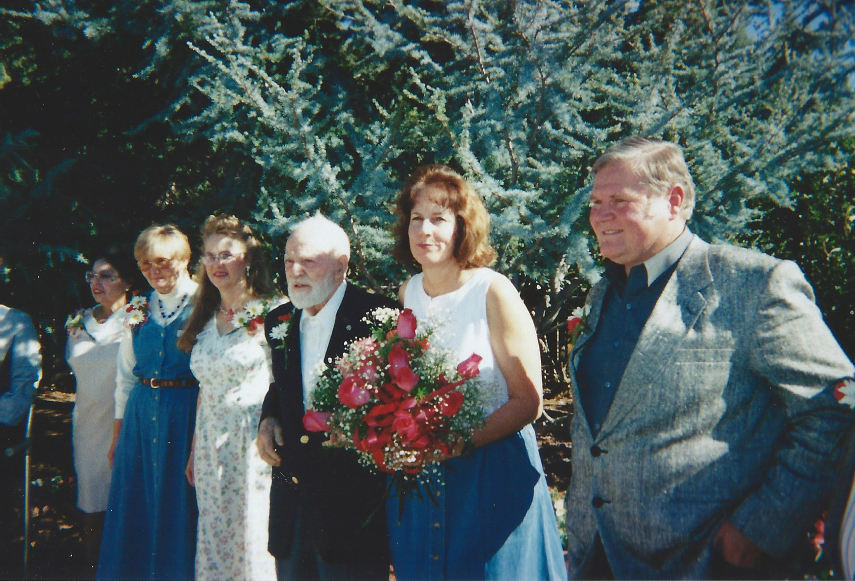 PAUS8G517W.jpg
