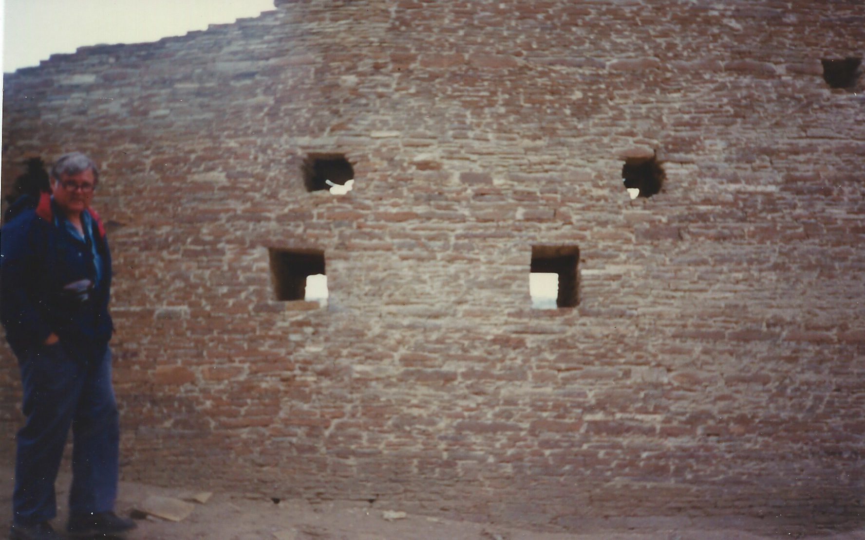 T468QJZYL9.jpg